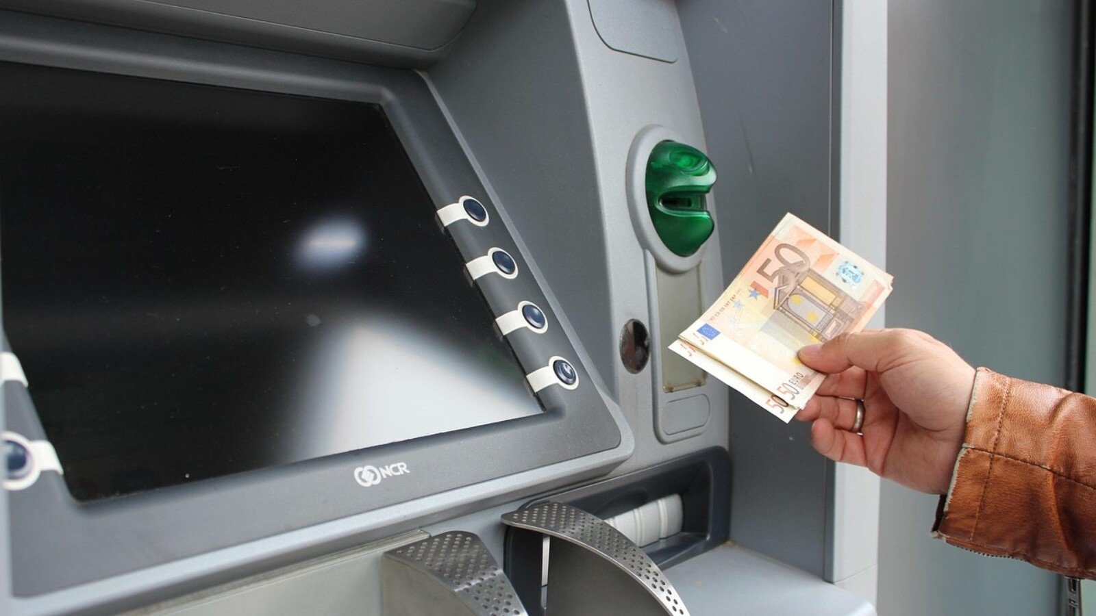 Evo kada će ovaj mjesec krenuti isplata mirovina